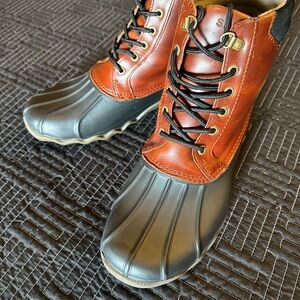 Sperry Black/Amaretto Winter Duck Boots